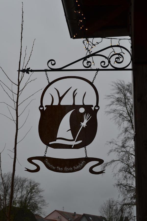 Domaine Des Trois Sorciers Bed & Breakfast Bouxwiller  ภายนอก รูปภาพ